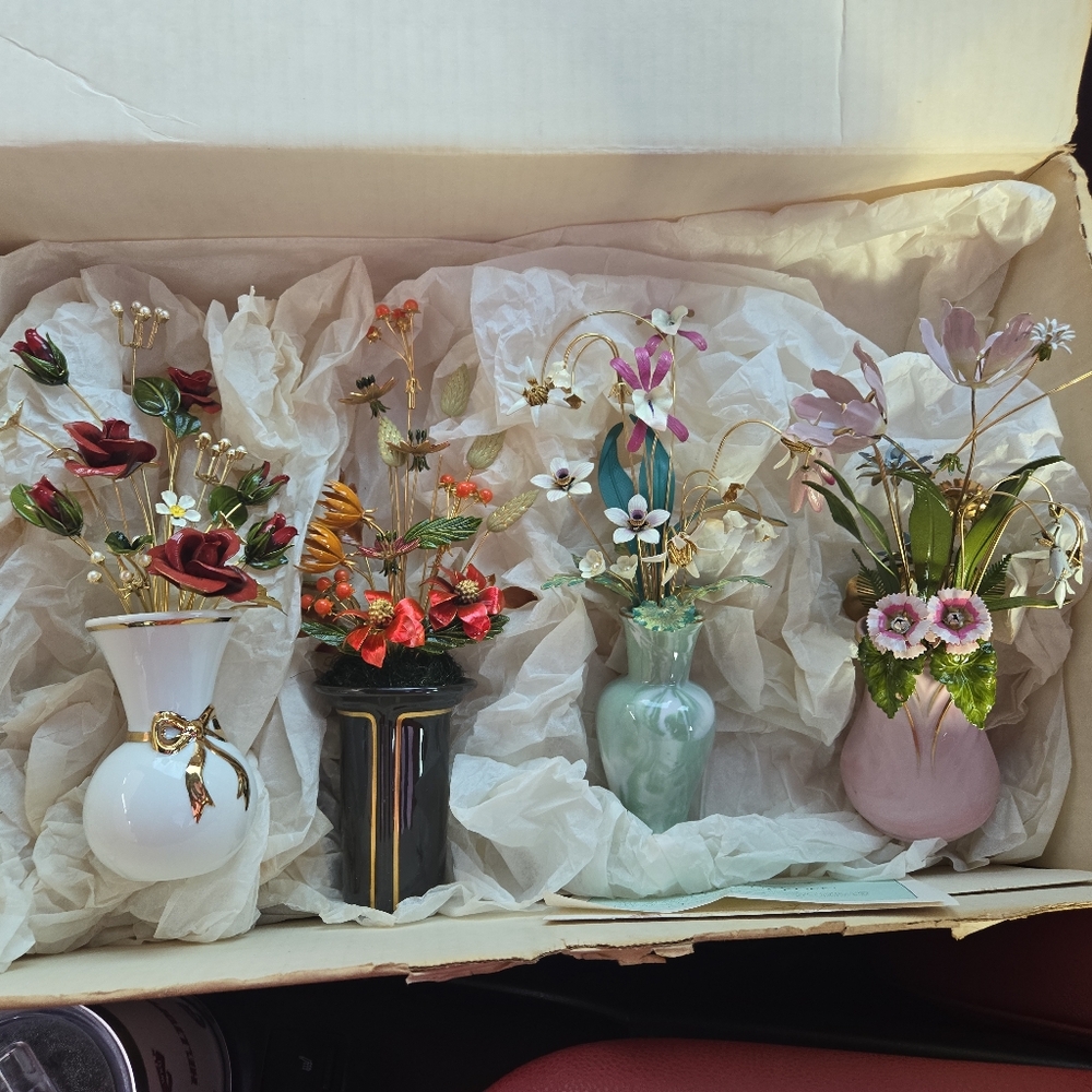 The Franklin Mint "GARDEN BOUQUET COLLECTION" Faberge